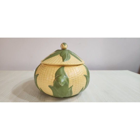 PORCELAIN CORN-ON-THE-COB DESIGN ART TUREEN 10" LONG X 8" WIDE X 4" DEEP UNIQUE - Picture 2 of 6